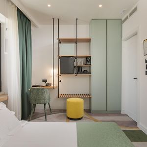 Standard Zimmer mit Kingsize-Bett